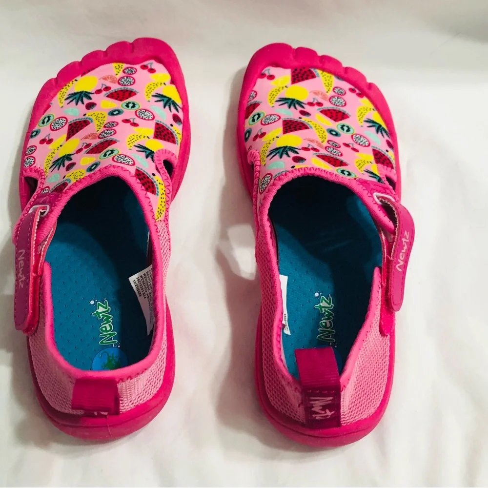 Vibrant Pink Kids Water Shoes. Size 2/3